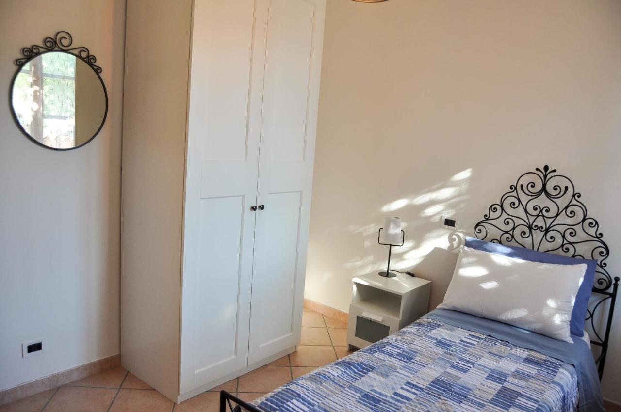 B&B Sarita'S Rooms Certosa di Pavia Exterior photo